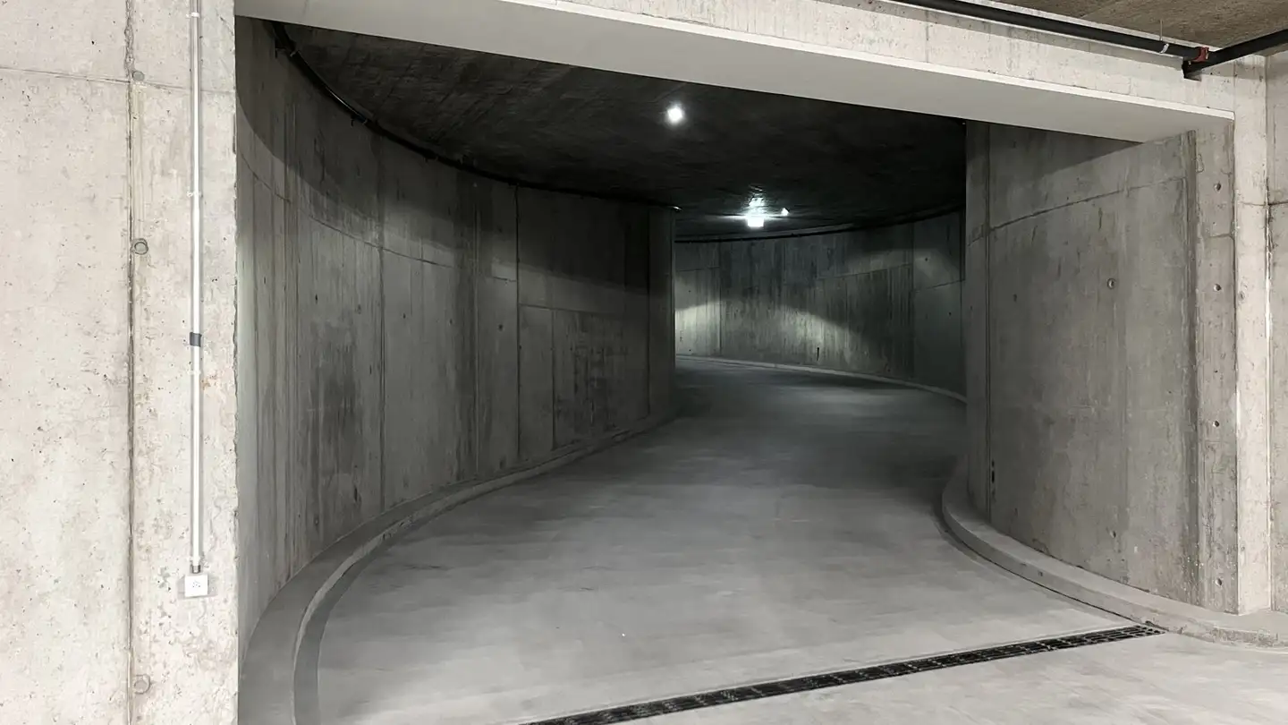 Garage singolo in affitto - St. Gallerstrasse 2, 8352 Elsau - Foto 2