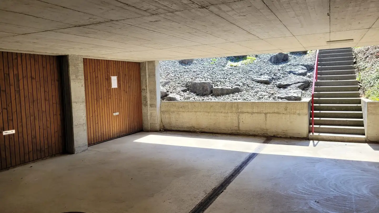 Single garage for rent - Wartstrasse 12, 9244 Niederuzwil - Photo 2