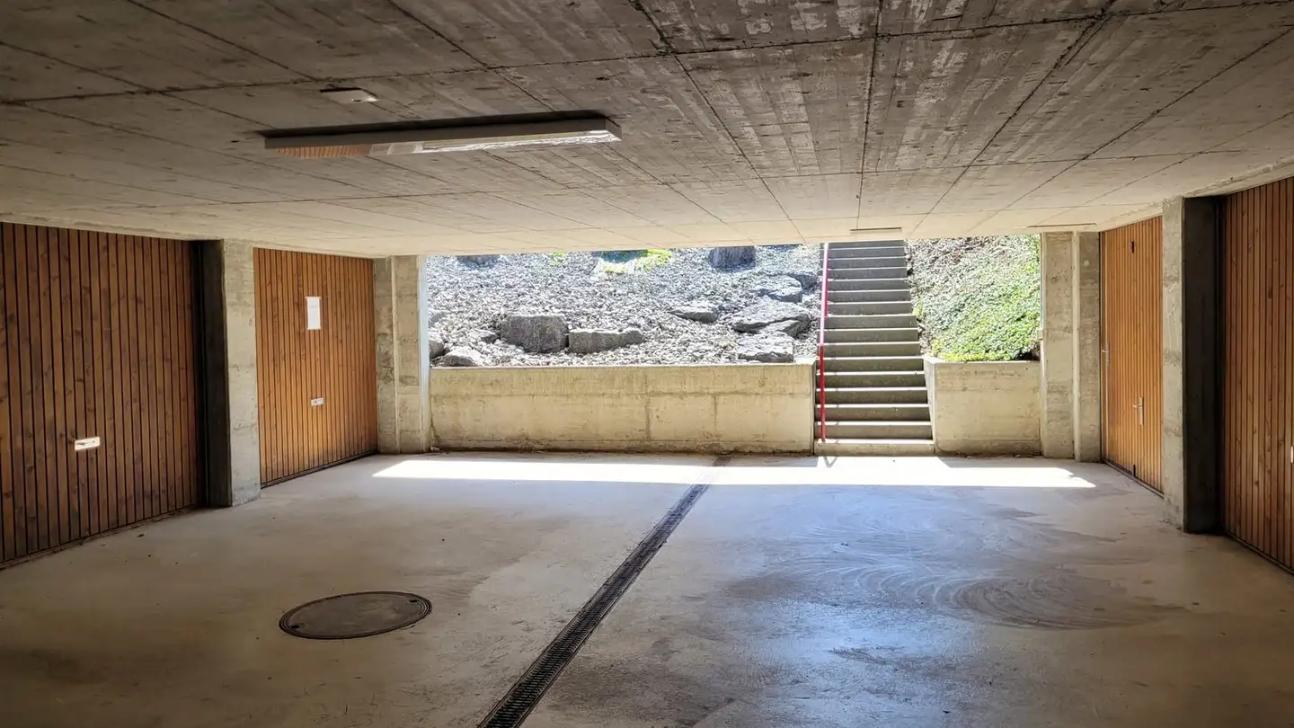 Single garage for rent - Wartstrasse 12, 9244 Niederuzwil - Photo 3
