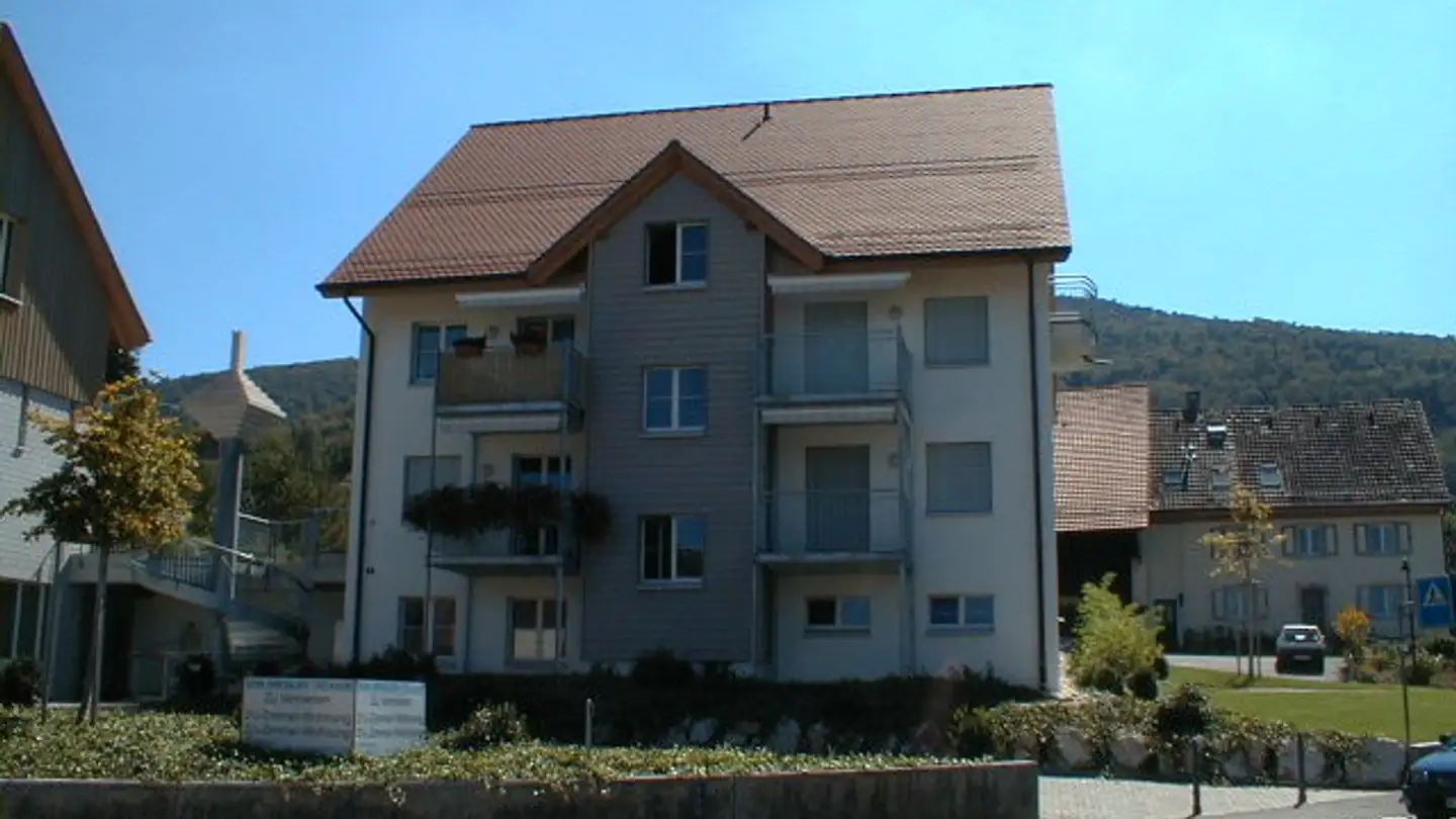 Parcheggio sotterraneo in affitto - Hauptstrasse 2, 4116 Metzerlen