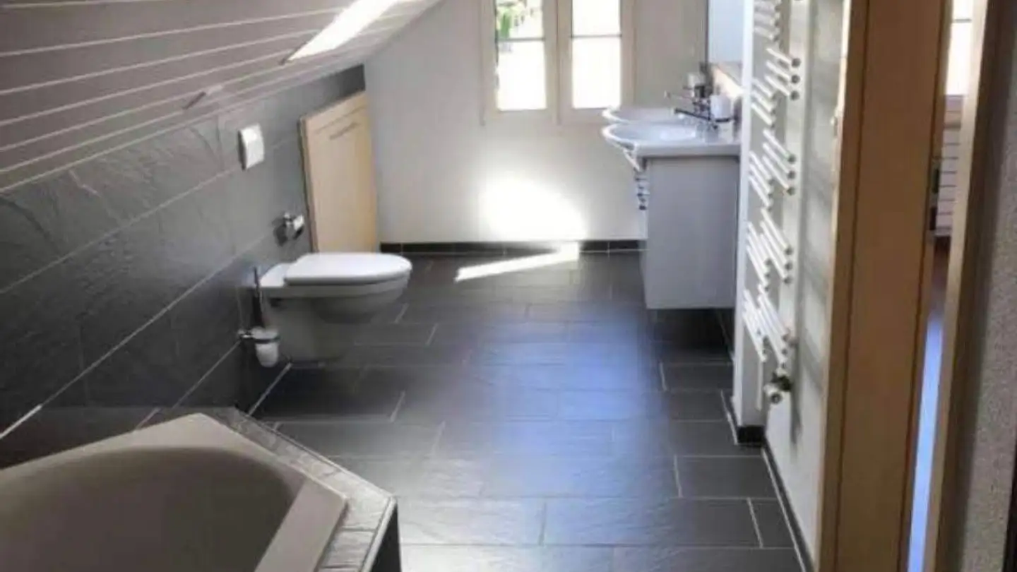 Attique à louer - Neuhaus 17a, 3124 Belpberg - Photo 4