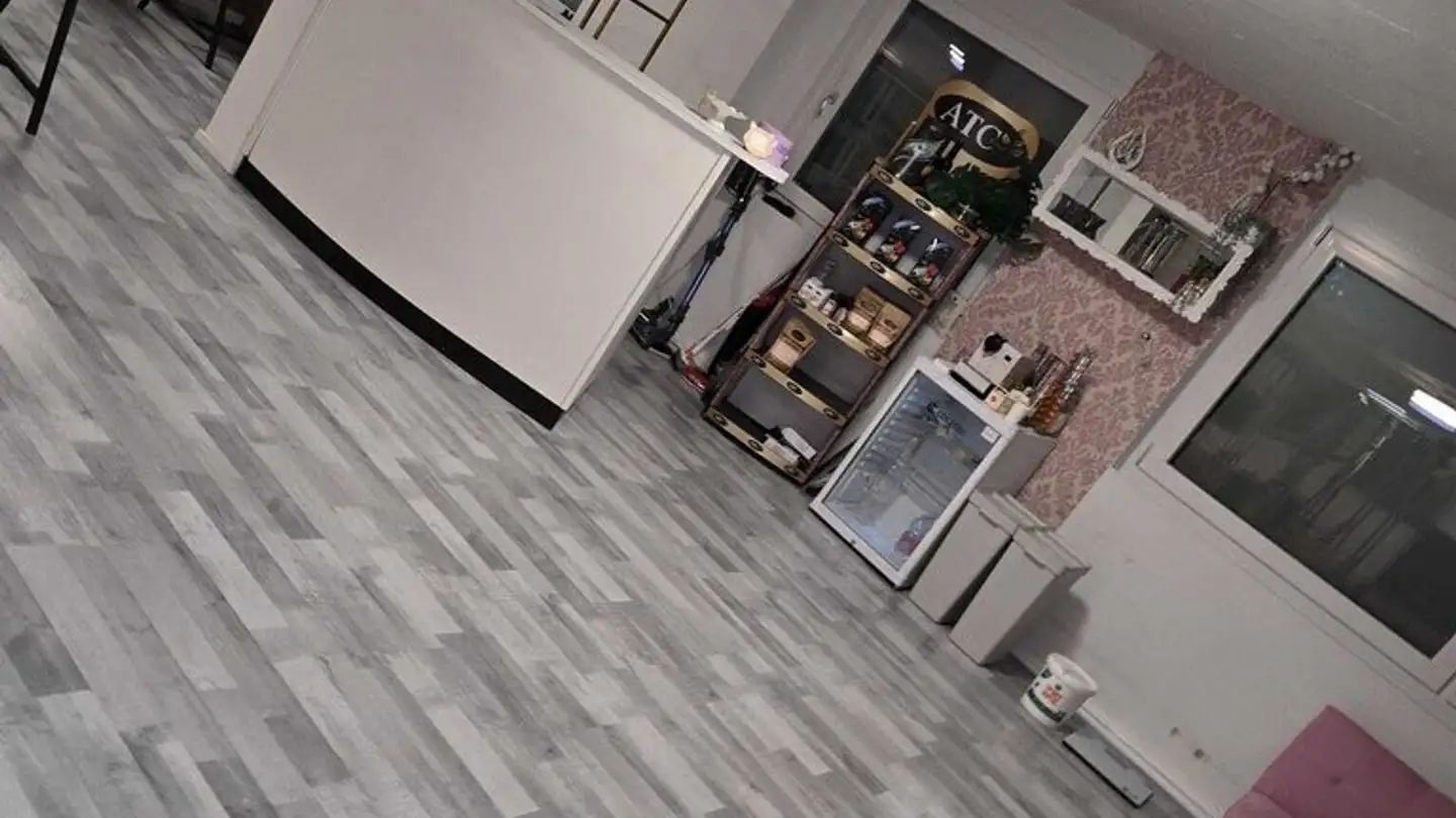 Commerciale in affitto - Fliederstrasse 18, 4663 Aarburg - Photo 2