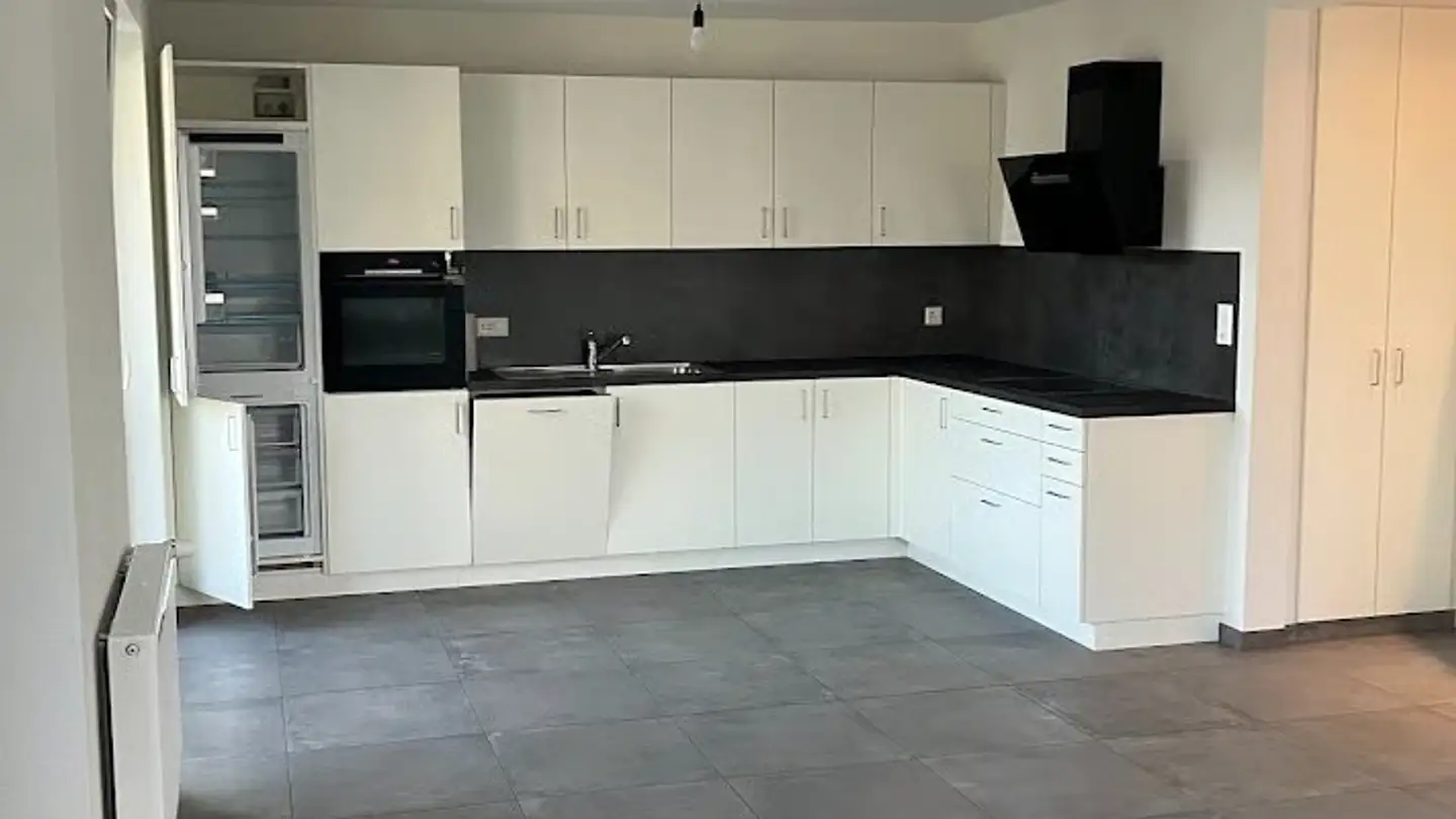 Appartamento in affitto - Avenue Charles-Naine 4, 2300 La Chaux-de-Fonds