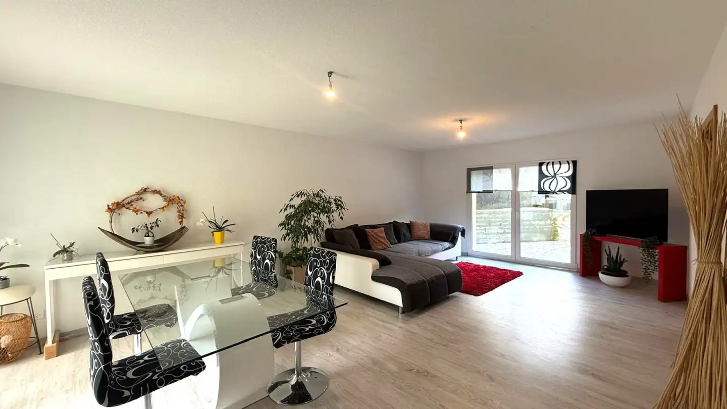 Appartement à louer - Rue Jacques-René Fiechter, 2613 Villeret - Photo 2