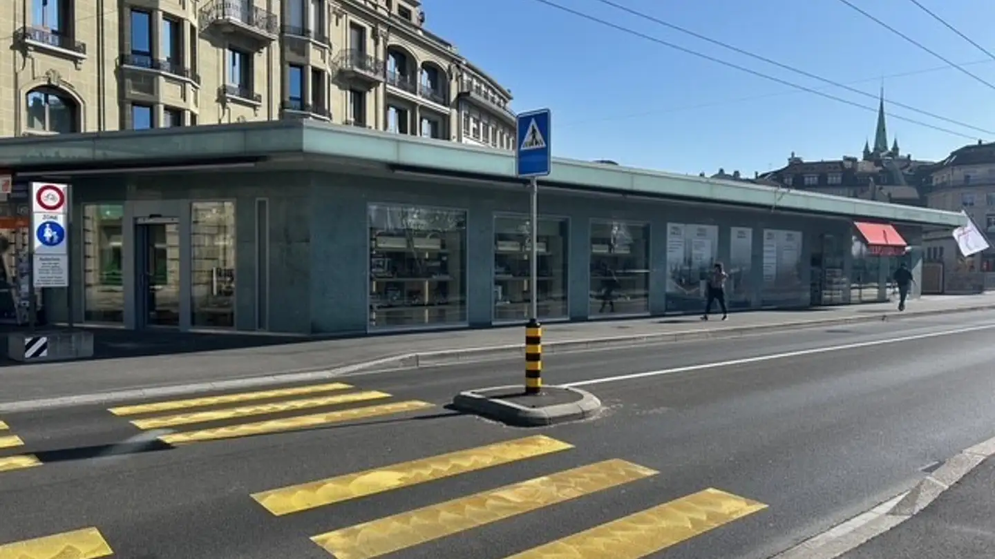 Restaurant for rent - Rue Du Grand-Pont 4, 1003 Lausanne - Photo 2