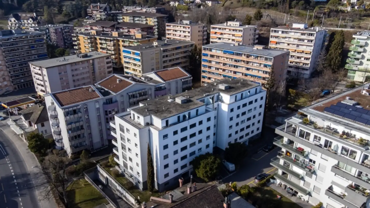 Tiefgaragenstellplatz mieten - Route du Lac 128, 1787 Môtier (Vully) - Foto 3