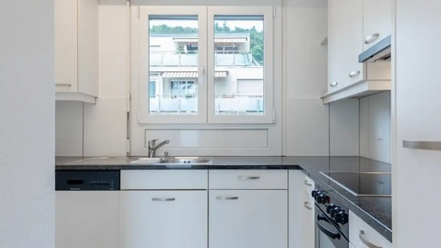 Appartement à louer - Chemin De La Pierre-Grise / Grausteinweg 35, 2502 Biel/Bienne - Photo 2