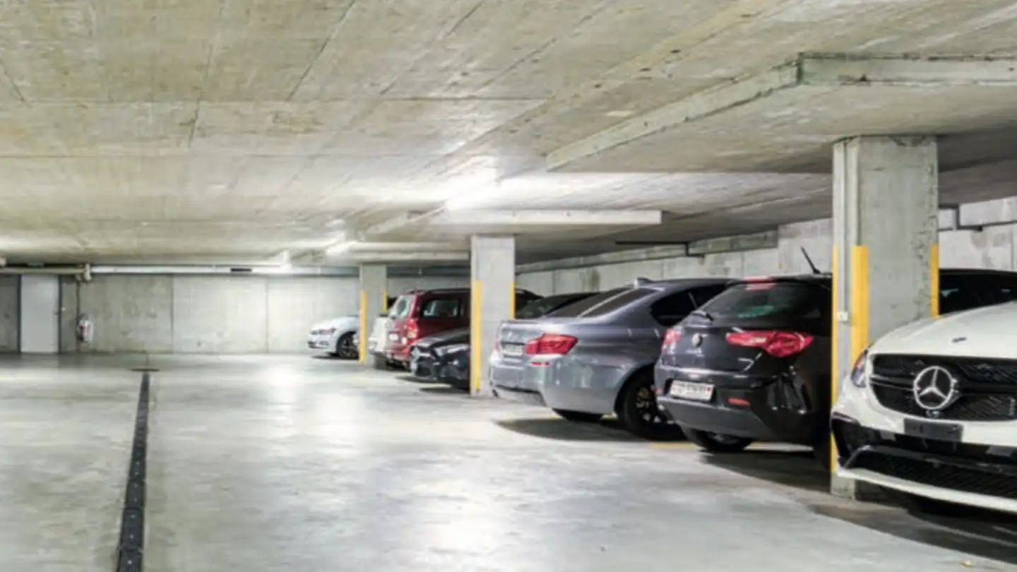 Garage singolo in affitto - Bahnweg 1A, 4614 Hägendorf