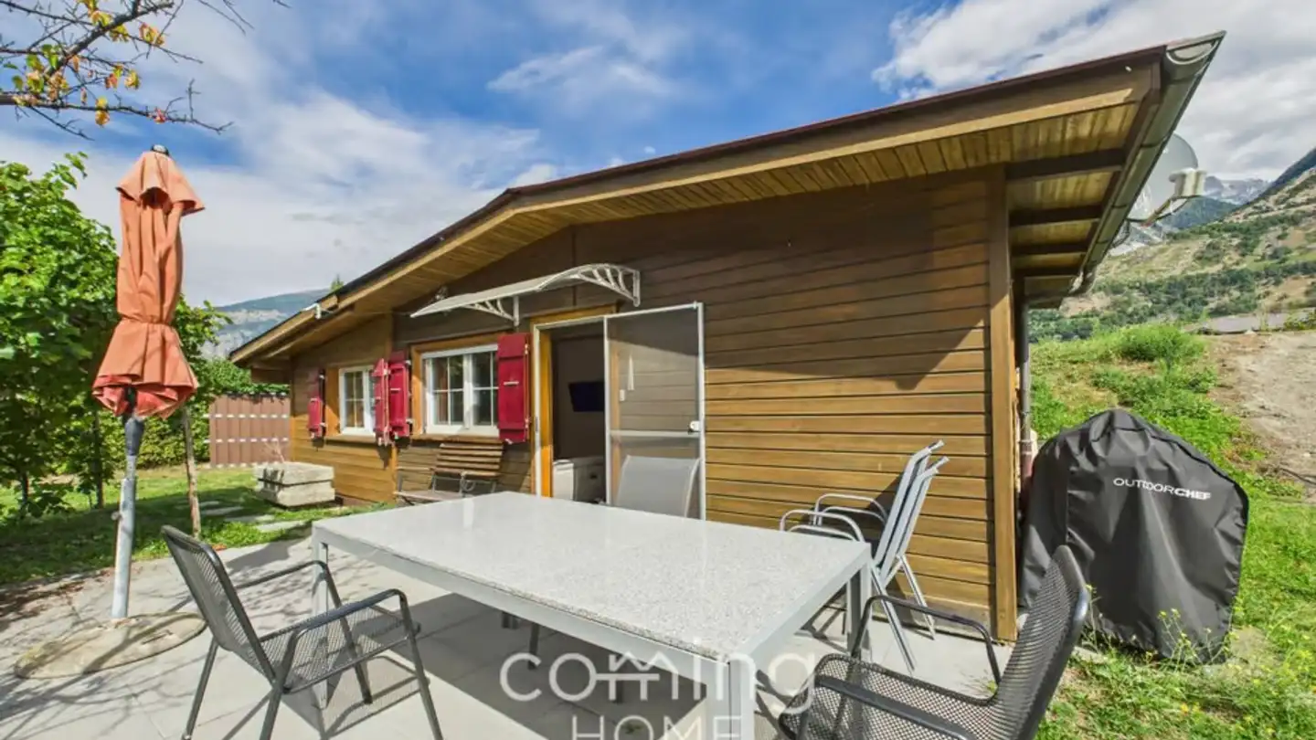 Commercial for sale - 3942 Raron