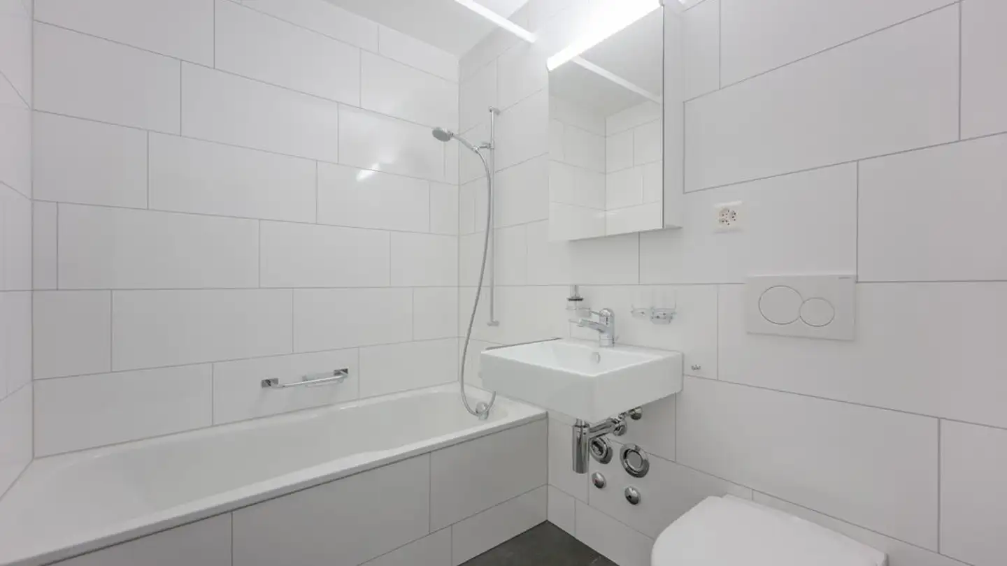 Apartment for rent - Langäristrasse 5, 8117 Fällanden - Photo 4