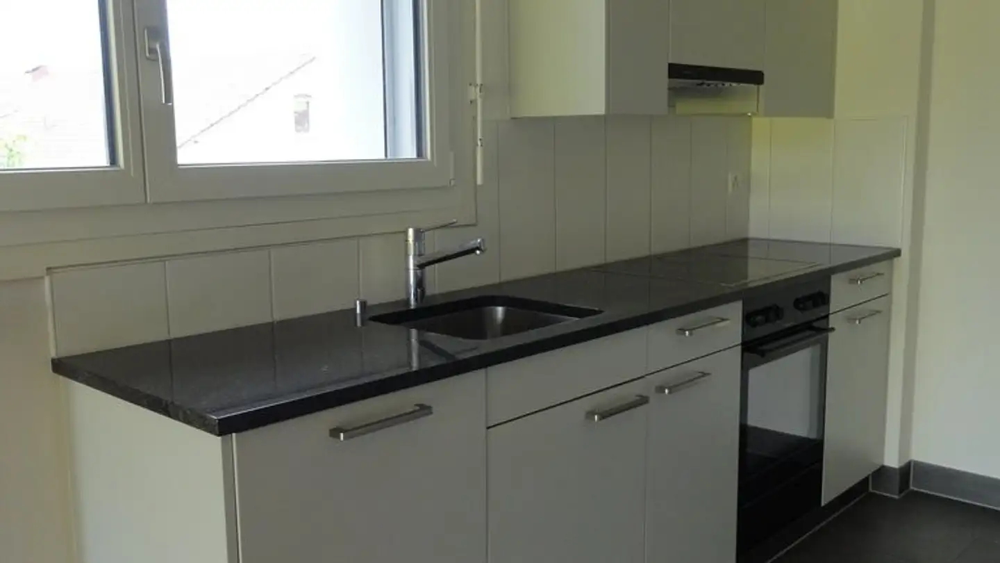 Appartement à louer - Route De Brügg / Brüggstrasse 83, 2503 Biel/Bienne - Photo 2