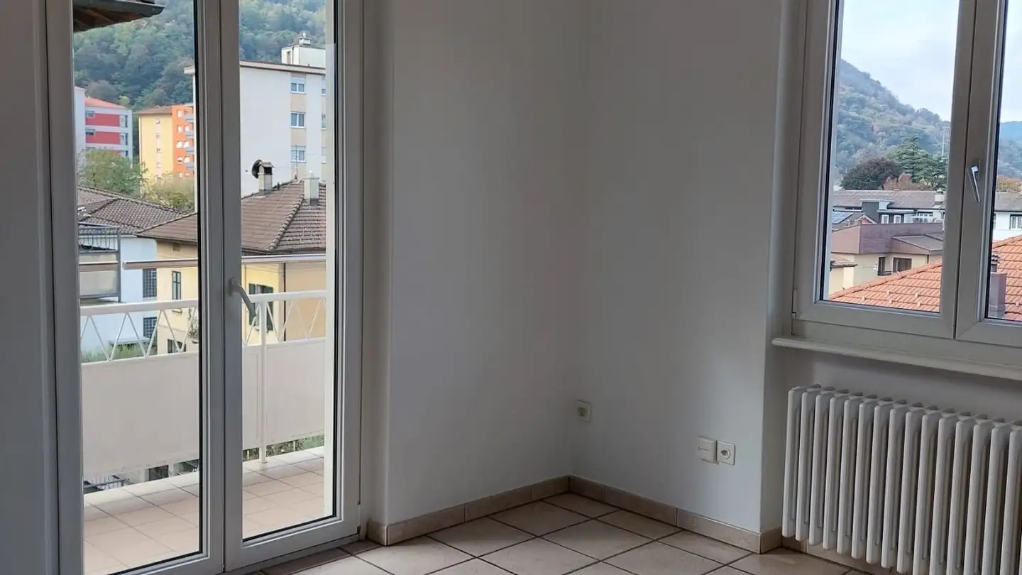 Appartement à louer - Via Pier Francesco Mola 1, 6830 Chiasso - Photo 3