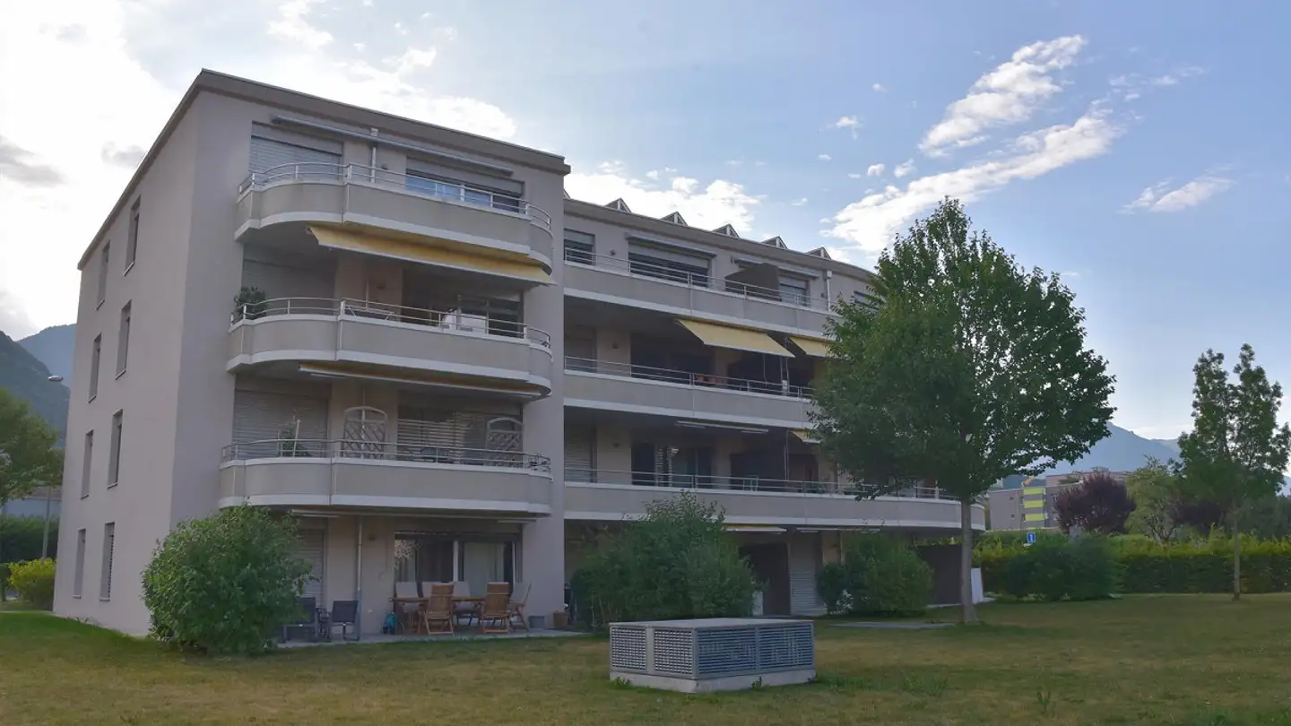 Outdoor parking space for rent - Chemin De Pré D'emoz 2, 1860 Aigle