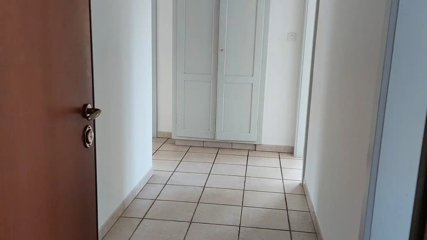 Appartement à louer - Via Pier Francesco Mola 1, 6830 Chiasso - Photo 2