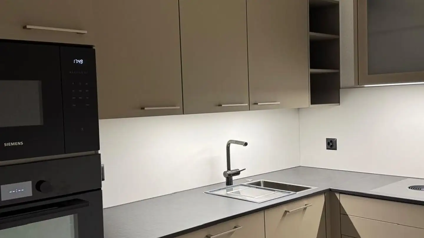 Attique à louer - Im Winkel 21, 4107 Ettingen