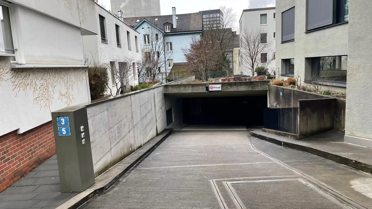 Tiefgaragenstellplatz mieten - Habsburgstrasse 5, 8037 Zürich - Foto 3
