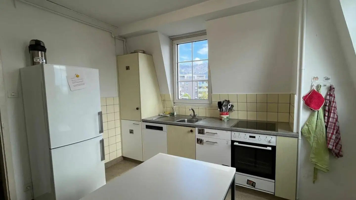 Apartment for rent - Bahnhofstrasse, 9450 Altstätten SG - Photo 2