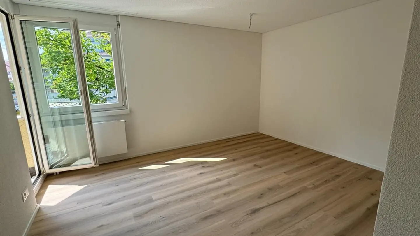 Apartment for rent - Bahnhofstrasse 3, 5643 Sins - Photo 2