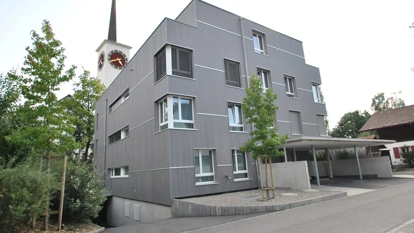 Parcheggio sotterraneo in affitto - Kirchweg 4b, 3510 Konolfingen
