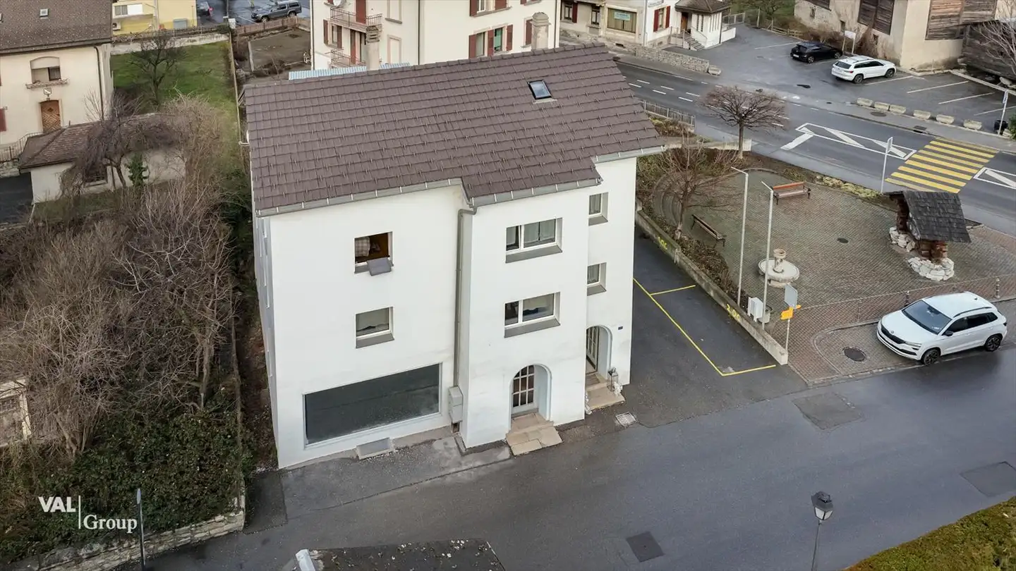 Residential building for sale - 3946 Turtmann