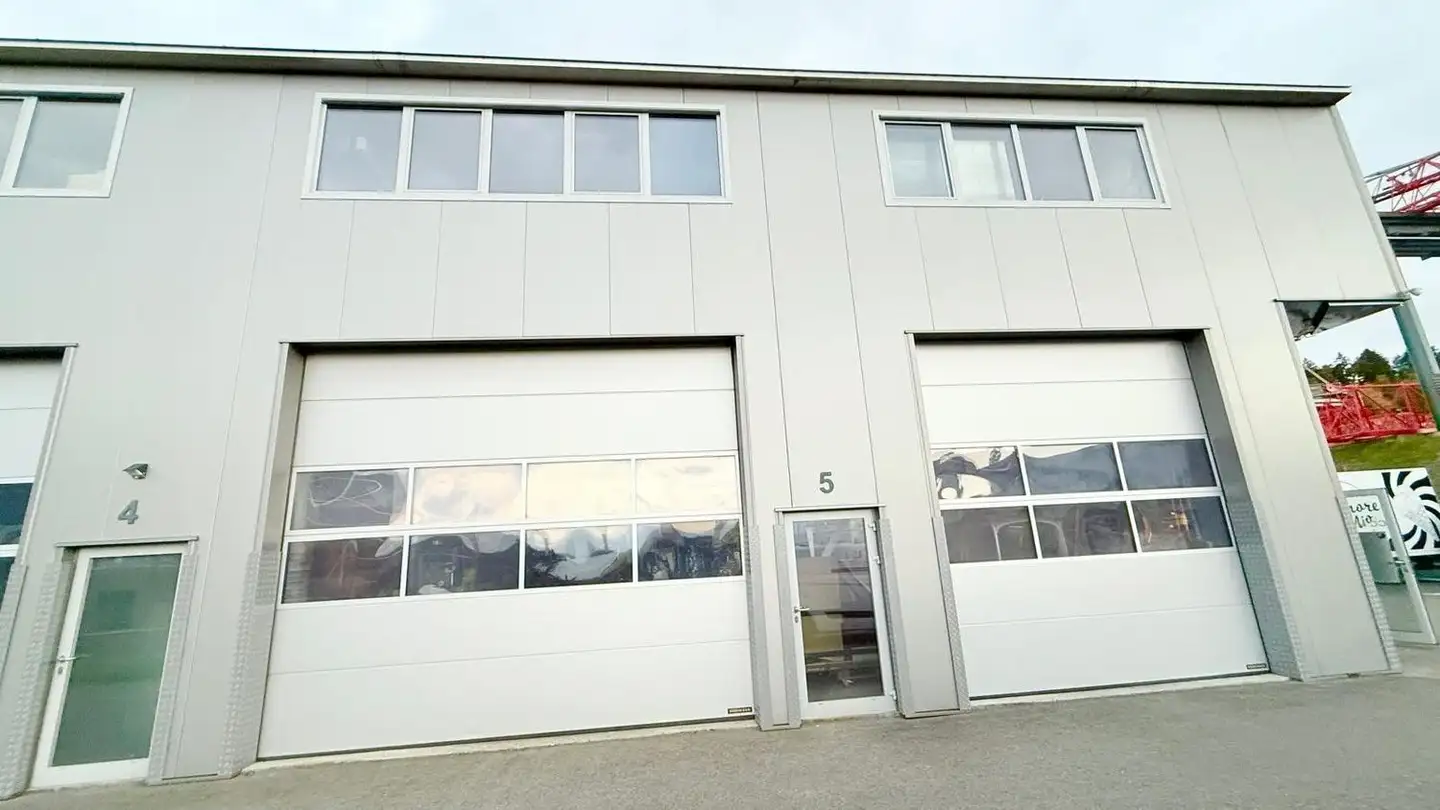 Workshop for rent - Grabenackerstrasse 24, 8156 Oberhasli