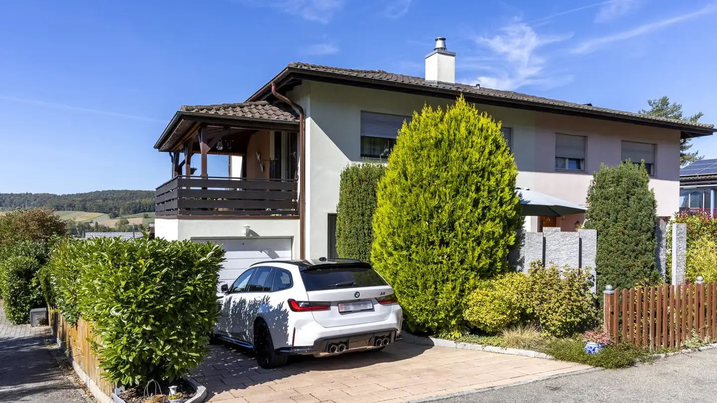 Semi-detached house for sale - Dammstrasse 19, 4118 Rodersdorf
