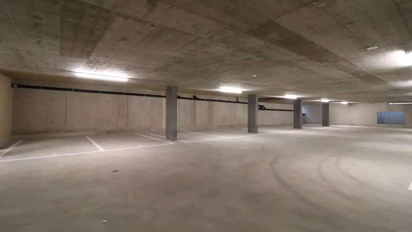 Parcheggio sotterraneo in affitto - Alemannenstrasse 6, 4153 Reinach BL - Foto 2