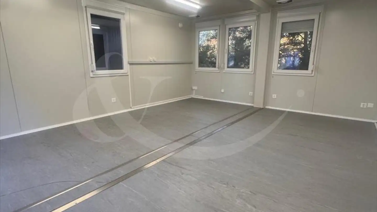 Commercial à louer - 1219 Châtelaine