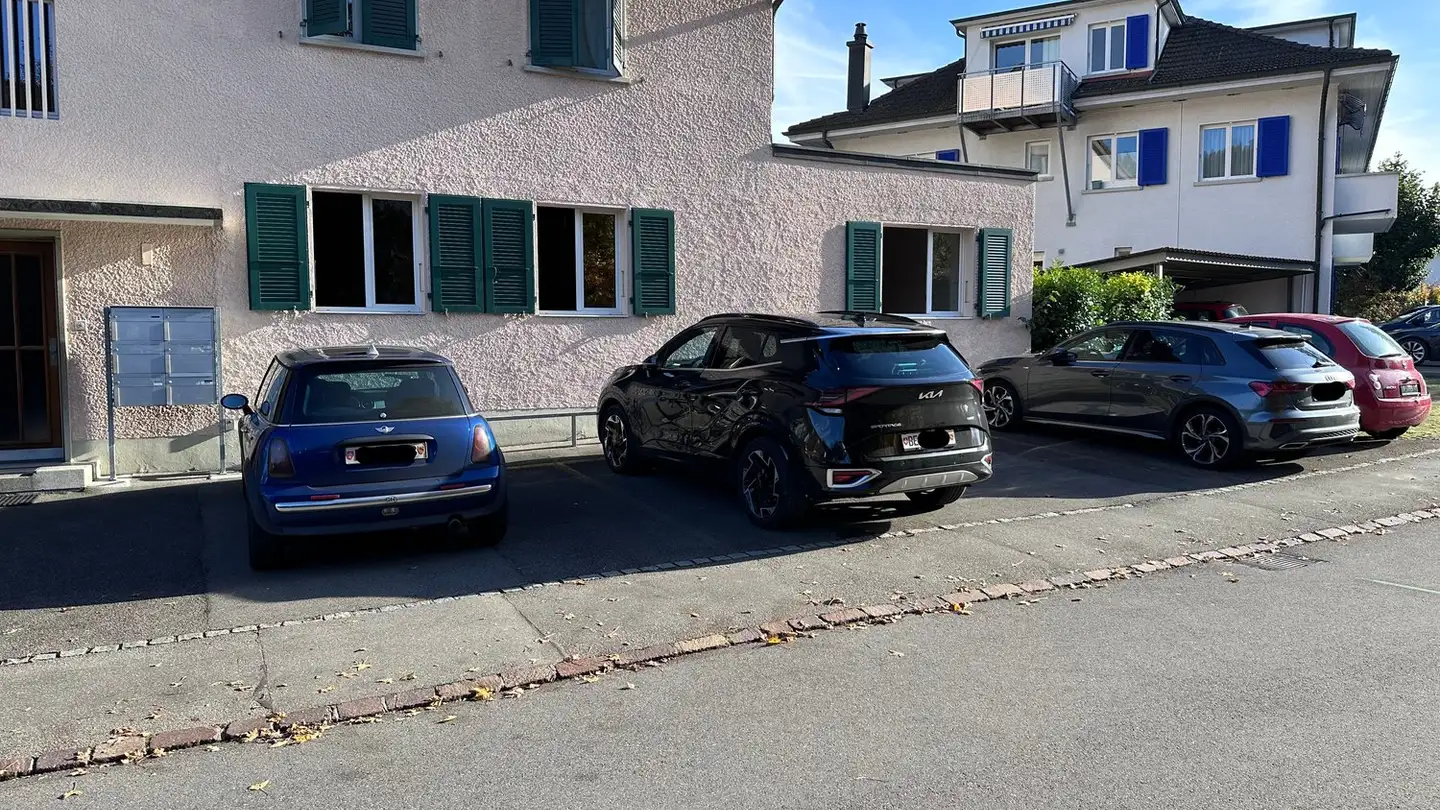 Outdoor parking space for rent - Alpenstrasse 18, 3073 Gümligen