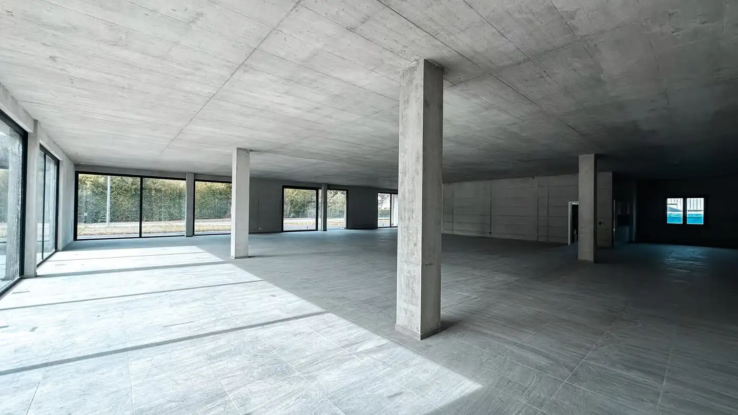 Geschäft mieten - Rue Du Vieux-Moulin 49, 2852 Courtételle - Foto 3