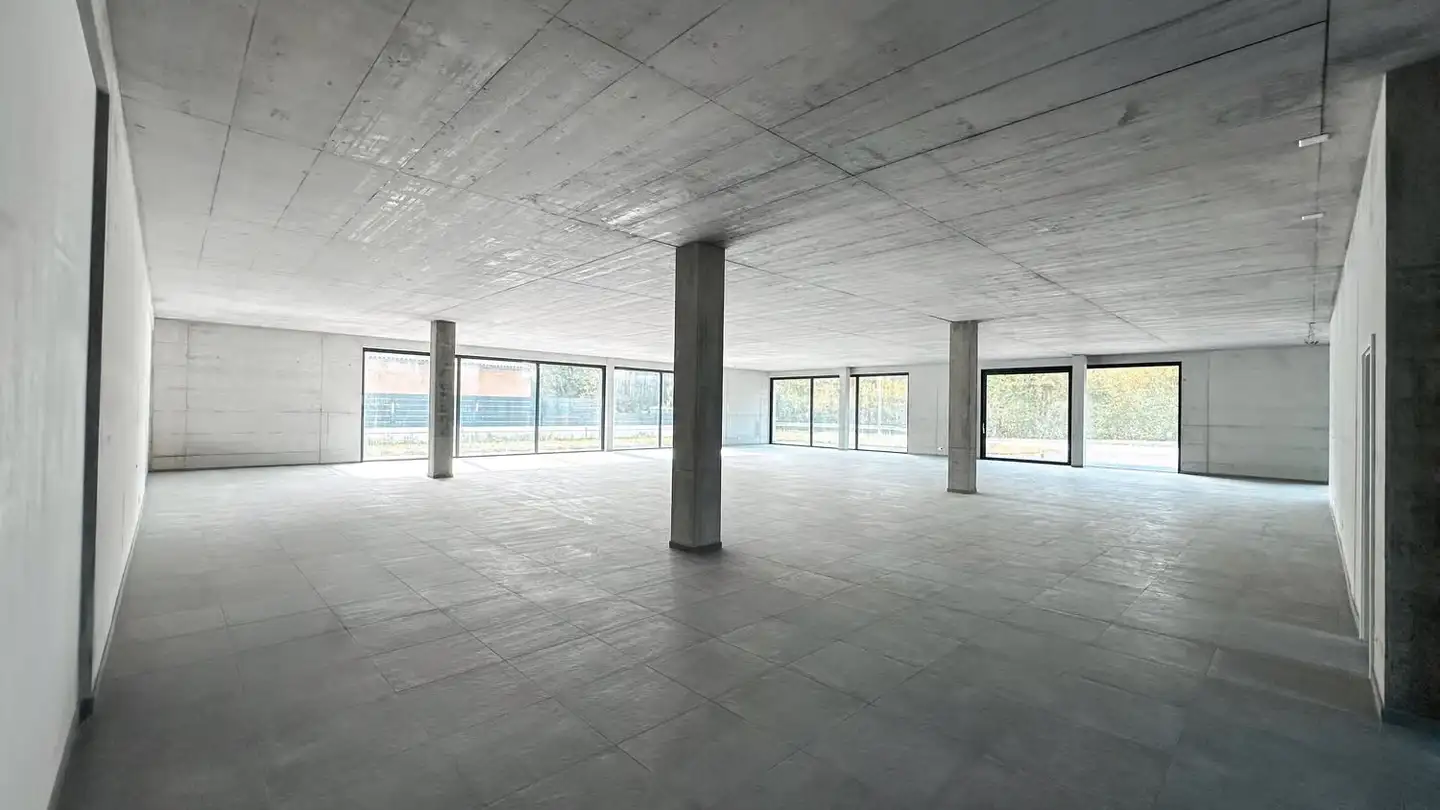 Geschäft mieten - Rue Du Vieux-Moulin 49, 2852 Courtételle - Foto 4