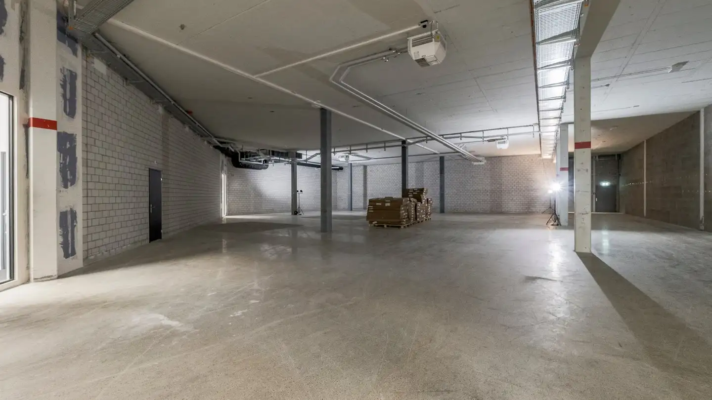 Commercial à louer - Rorschacher Strasse 286, 9016 St. Gallen