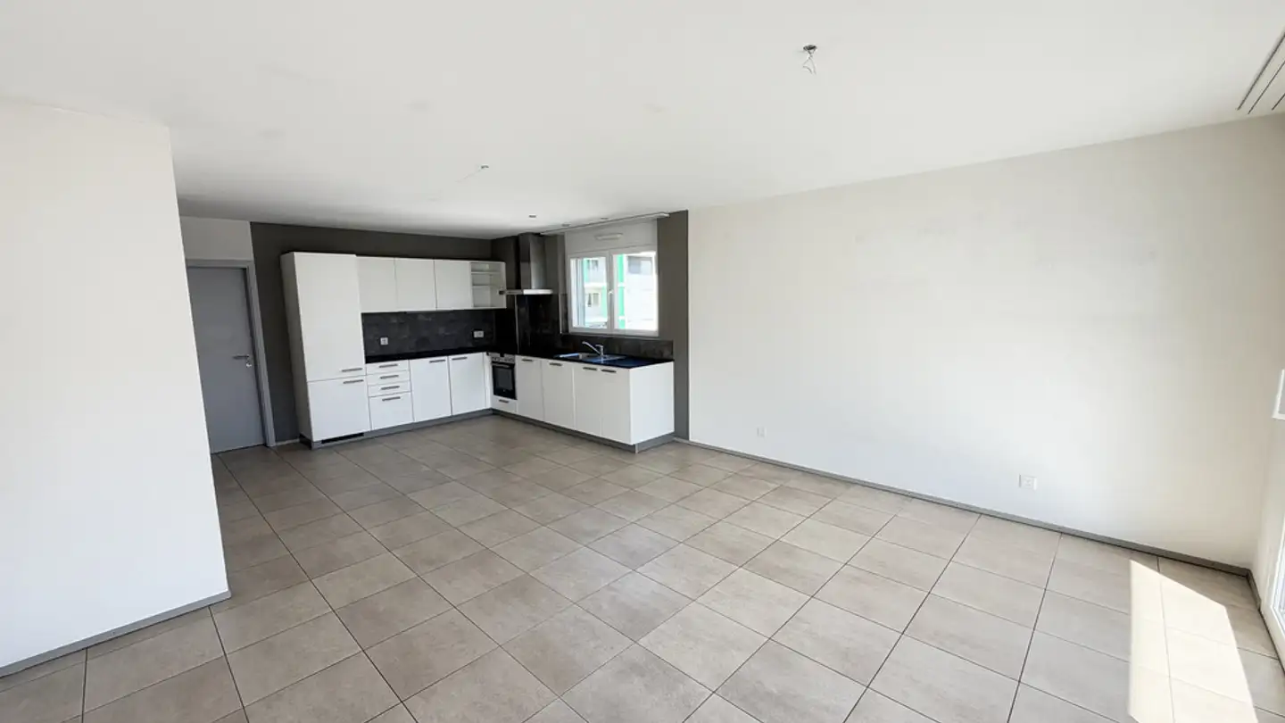 Apartment for rent - Rue De La Farrère 9, 2830 Courrendlin - Photo 4