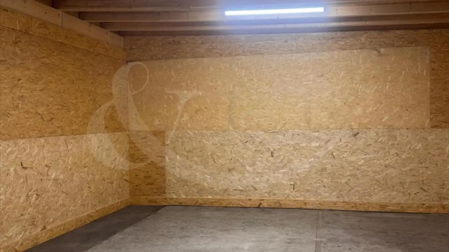 Commercial à louer - 1219 Châtelaine