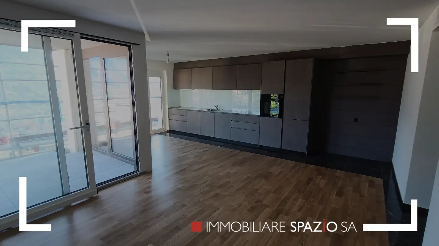 Appartement à louer - Via Rovello 27, 6942 Savosa