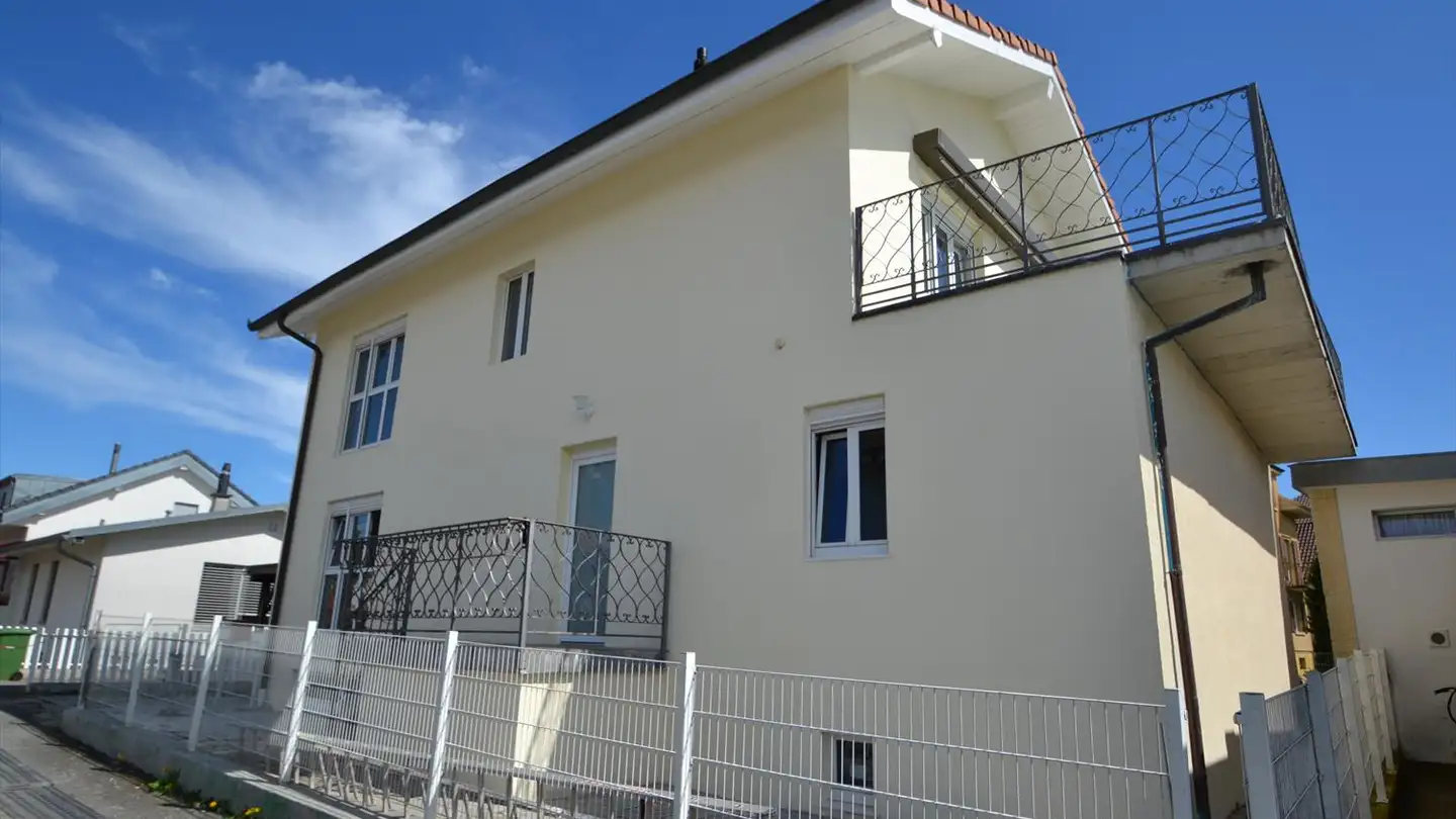 Casa singola in vendita - Avenue Des Bains, 1400 Yverdon-les-Bains - Foto 2