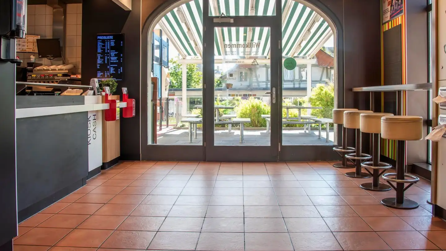 Negozio in affitto - Hirschenplatz 1, 3250 Lyss