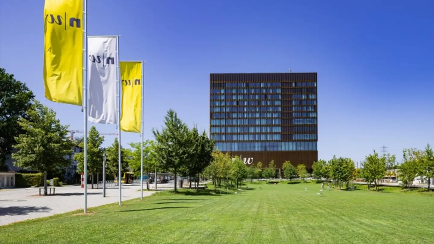 Hotel in affitto - Hofackerstrasse 16, 4132 Muttenz - Photo 2