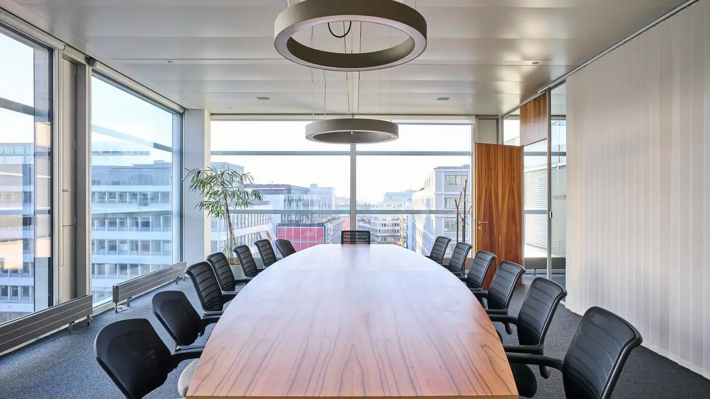 Bürofläche mieten - Flurstrasse 55, 8048 Zürich