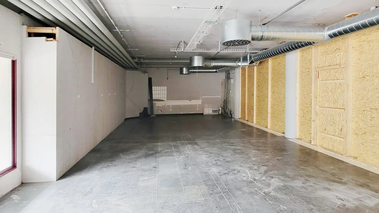 Magasin à louer - Bahnhofstrasse 35, 3800 Unterseen - Photo 4