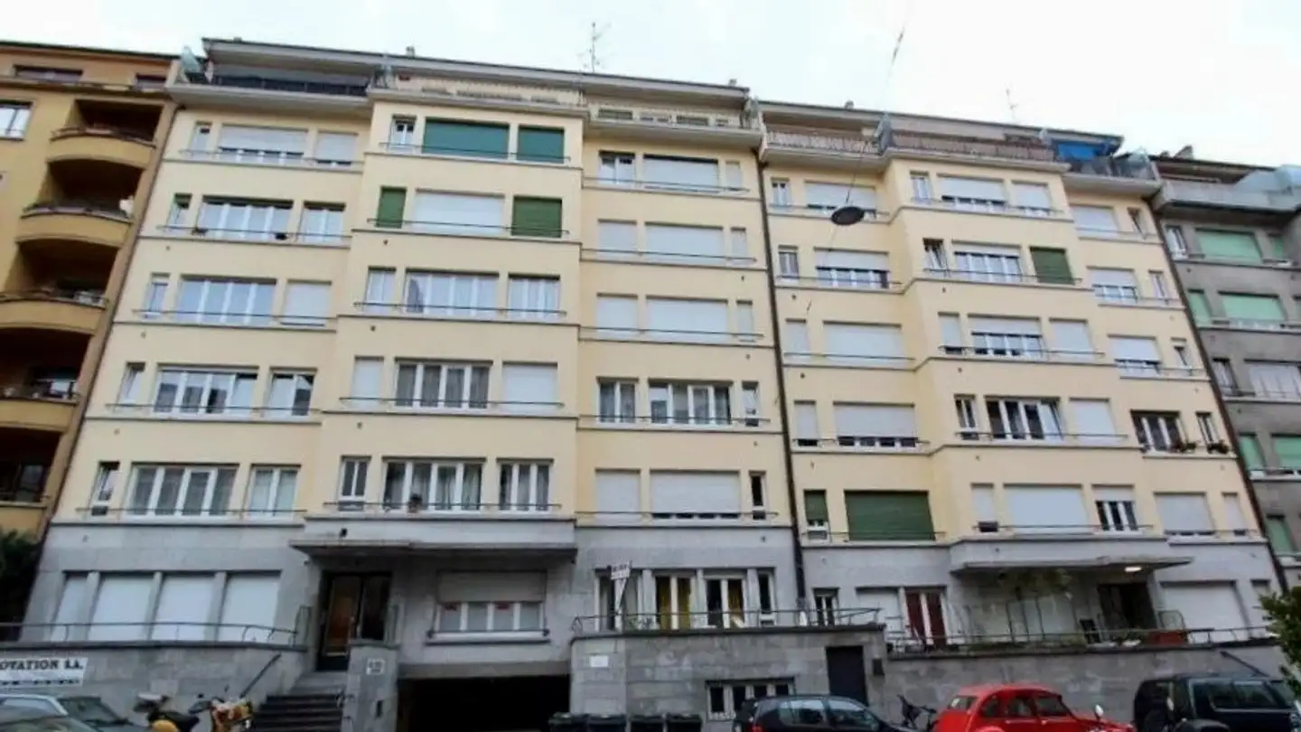 Parkplatz im Freien mieten - Avenue Dumas 9, 1206 Genève