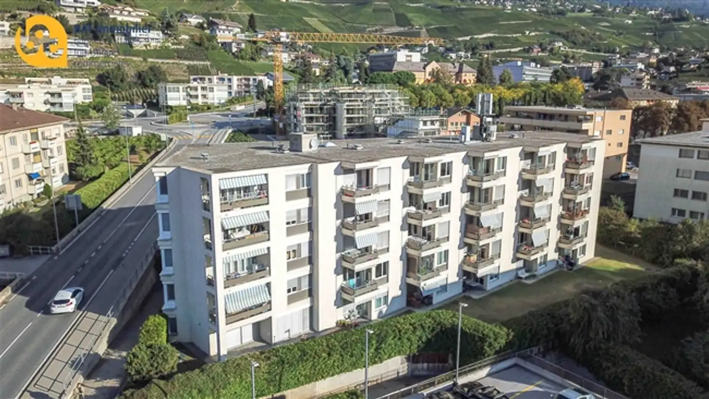 Outdoor parking space for rent - Route De La Bonne-Eau, 3960 Sierre