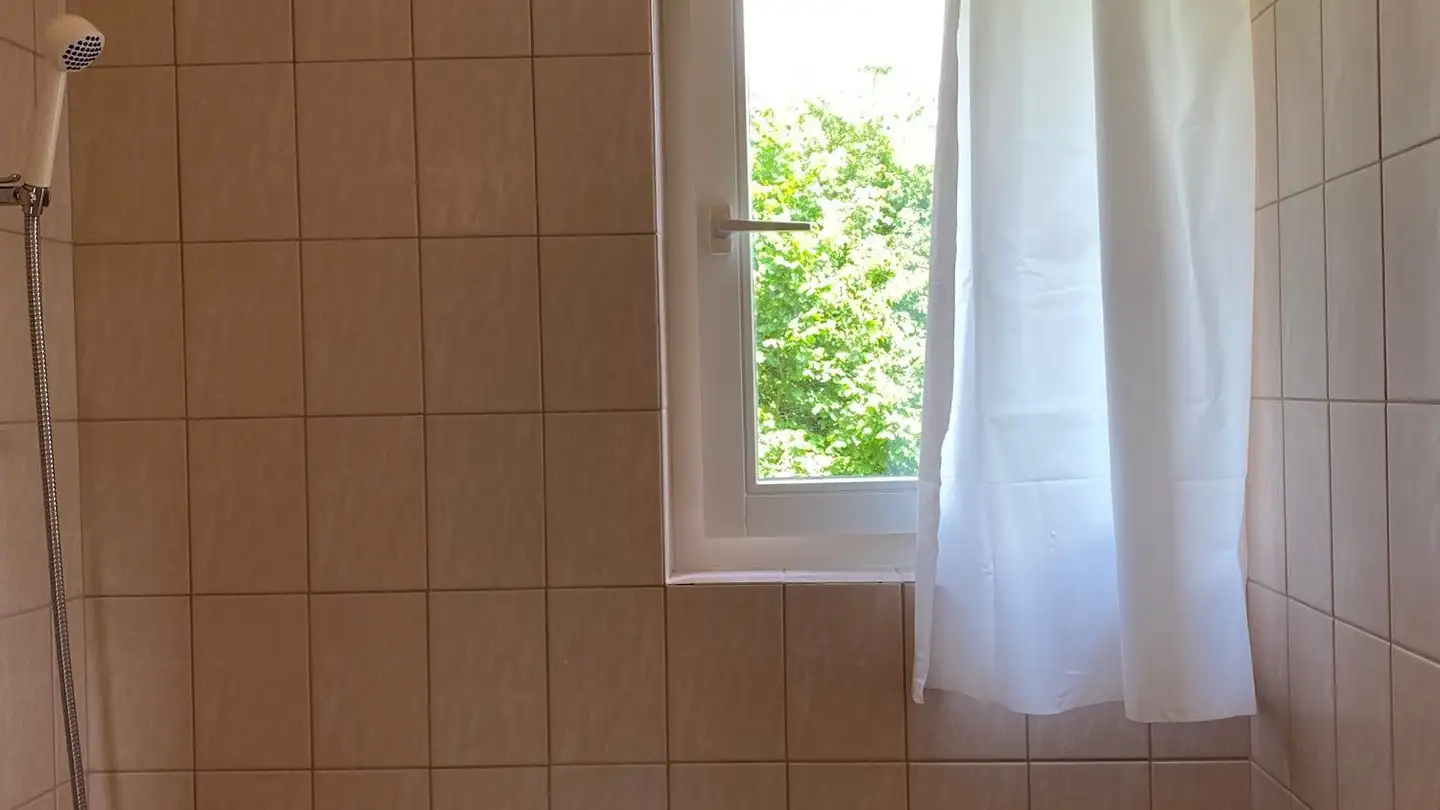 Wohnung mieten - Zündelgutstrasse 13, 8203 Schaffhausen - Foto 4