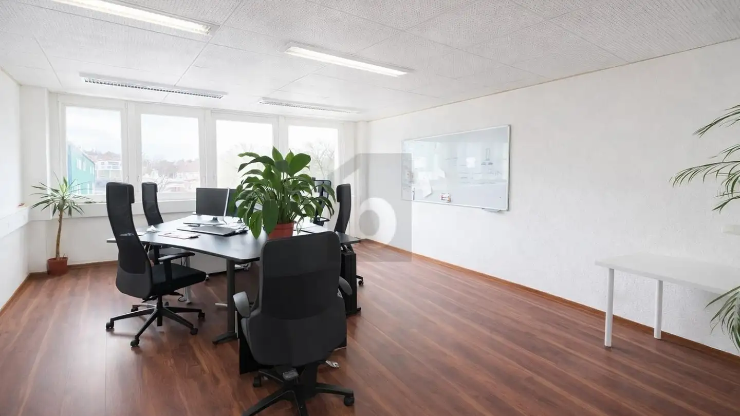 Office space for rent - 1027 Lonay - Photo 2