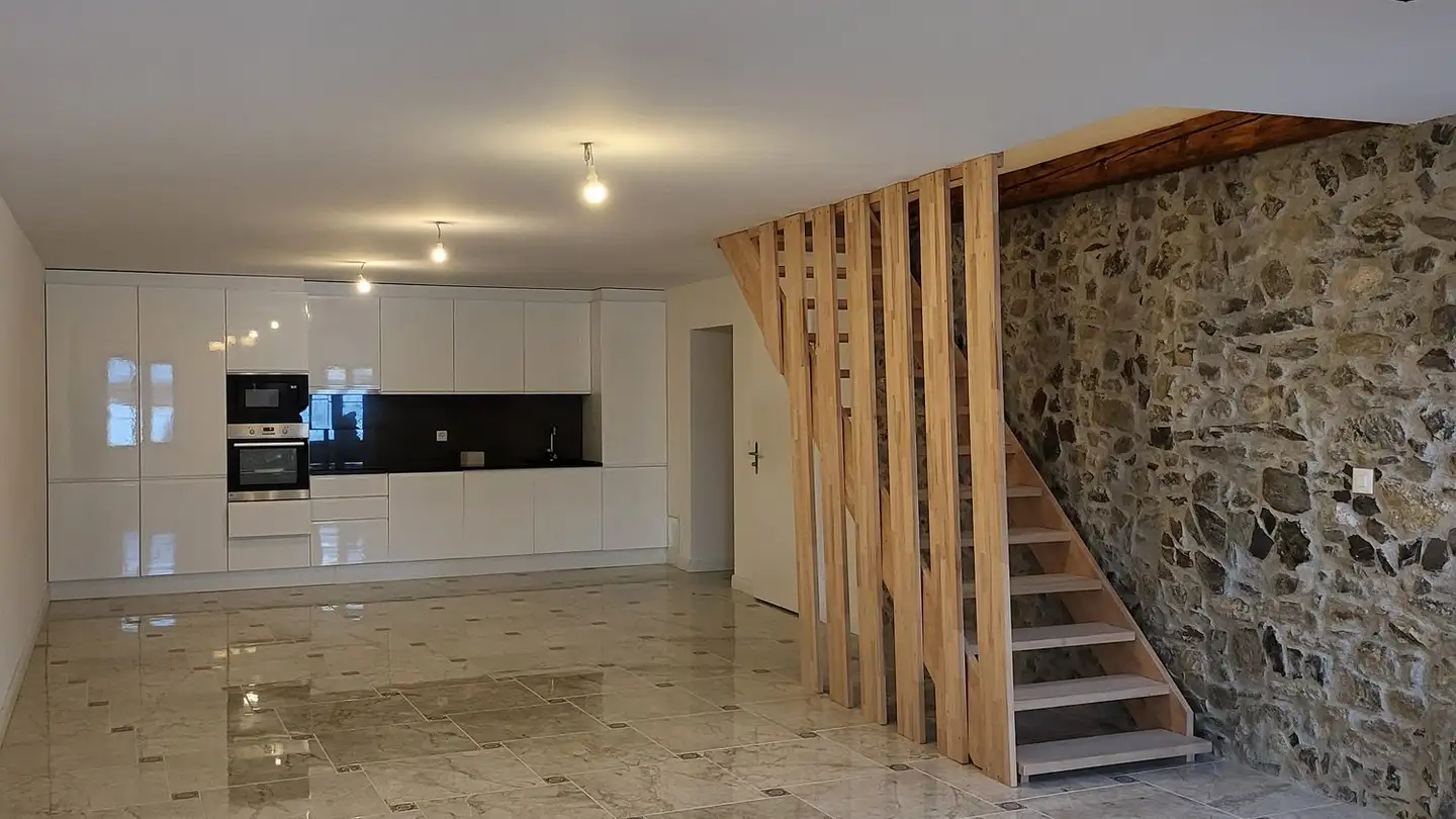 Duplex for rent - Vers La Cour 13, 1853 Yvorne - Photo 3