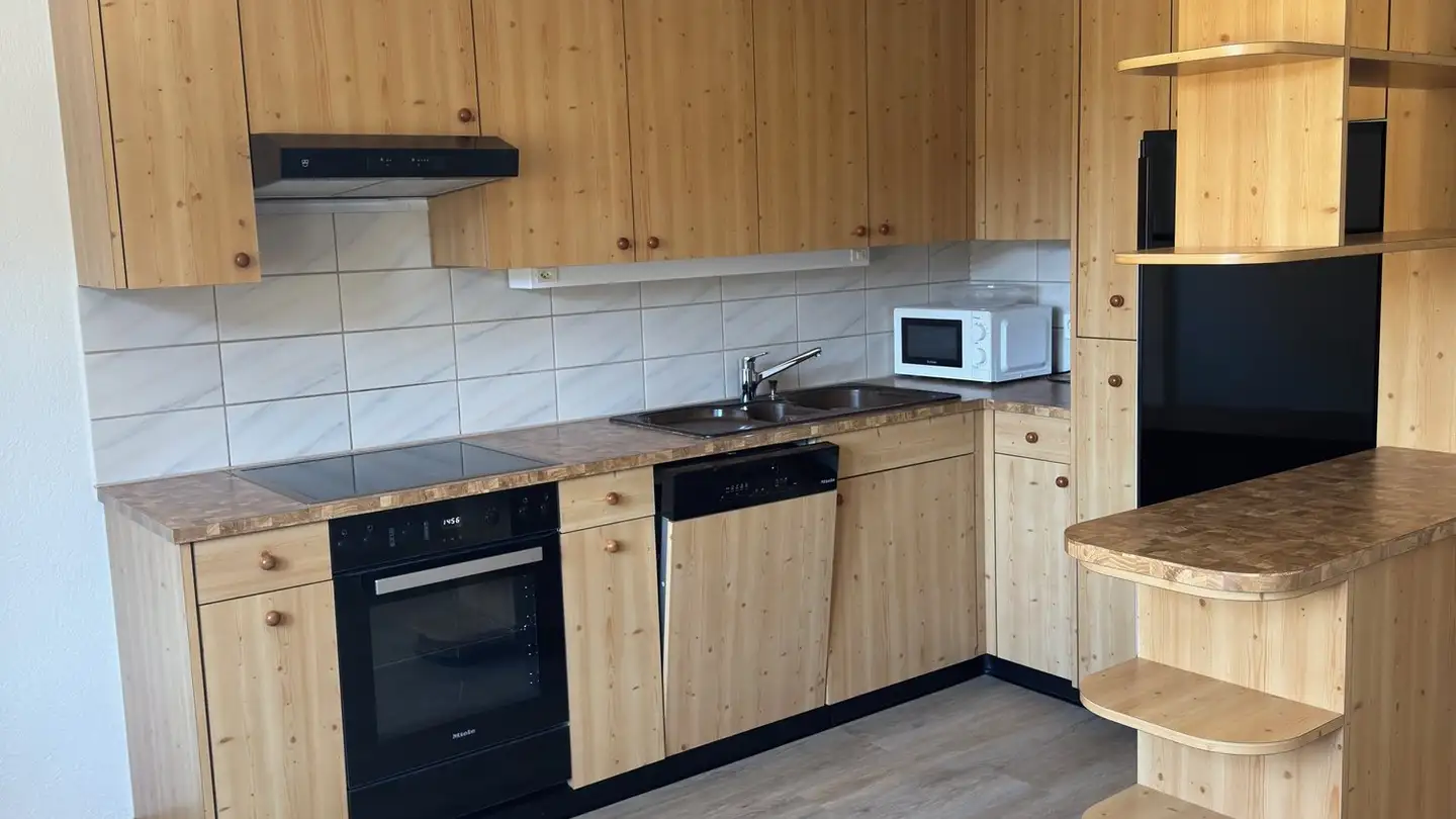 Apartment for rent - Dorfstrasse 3, 8483 Kollbrunn - Photo 2