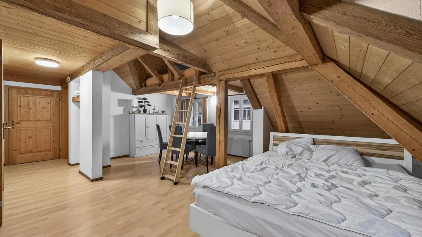 Penthouse mieten - Bahnhofstrasse 2, 6452 Sisikon - Foto 2