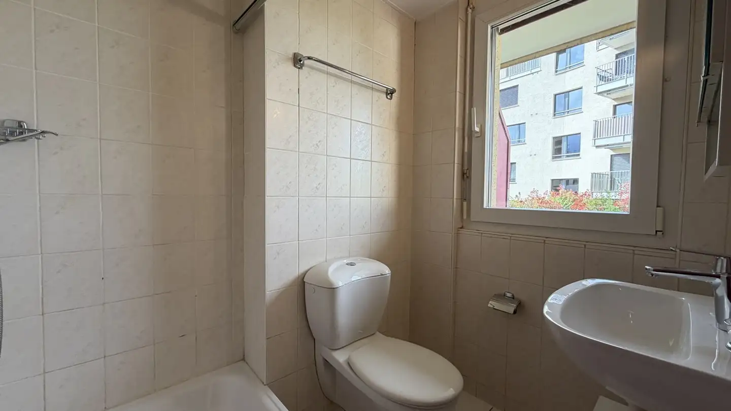 Apartment for rent - Rue Du Lac 15, 1020 Renens VD - Photo 4