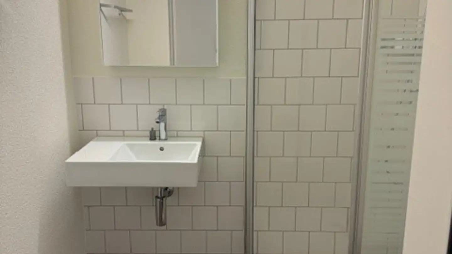 Wohnung mieten - Glarnerstrasse 25, 8854 Siebnen - Foto 2