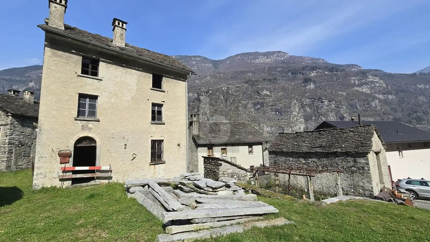 Casa grotta in vendita - 6744 Personico